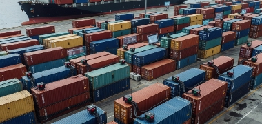 Compartilhamento de dados ganha força contra congestionamento portuário